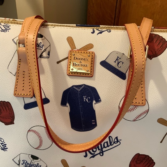 New Dooney & Bourke Handbag KC Royals #N83 - Picture 3 of 10